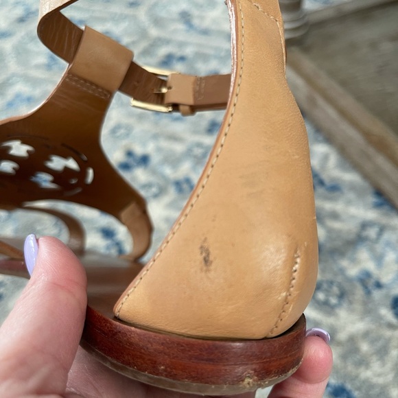 Tory Burch Zoey 10mm Gladiator Sandal - Picture 15 of 15